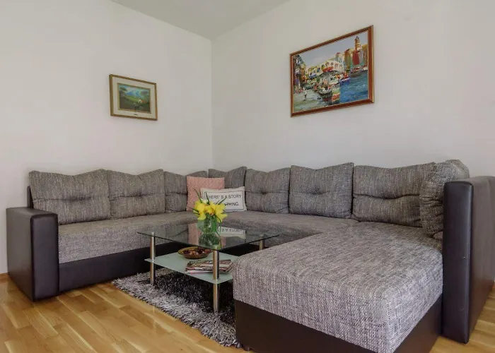 Apartman Vana Kastela